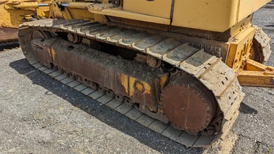 USED 2006 DEERE 750J LT