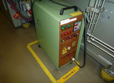 USED NETSTAL N235-90MP INJECTION MOULDING