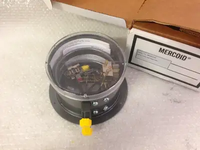New | in-Stock DWYER BB-523 SERIES , BULLITEN IN-89 Pressure Switches | Maverick Industrial Sales #1106967