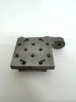 Newport _MISSING_ XY & Rotary Positioning Stages | ANACAPA EQUIPMENT BROKERS, INC (7)