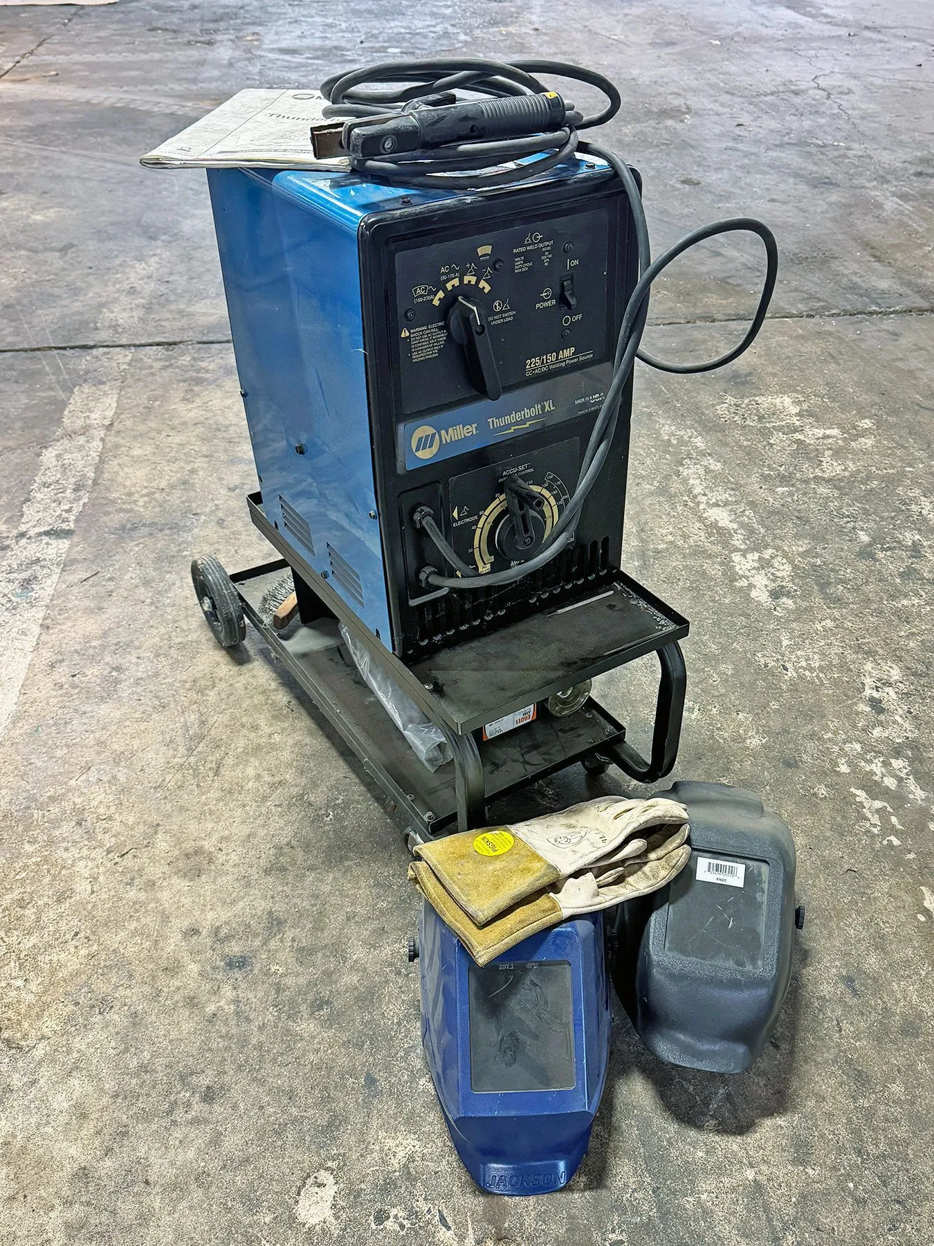 Used MILLER THUNDERBOLT XL 225/150 AC/DC Arc Welders Pennsylvania US | ESCA Blast #867852