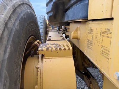 2005 Caterpillar 160H