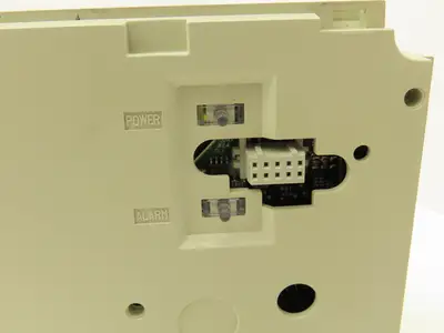 Mitsubishi FR-A044-0.75K-UL Inverter FREQROLA044 VFD AC Drive 3HP 380-460VAC 3PH
