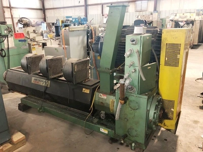 USED 1999 AMERICAN KUHNE 2.5" 30:1 LOW BOY EXTRUDER