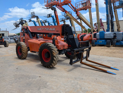 USED 2017 Skytrak 8042