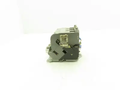 Furnas 40HP32AF Contactor Motor Starter 3Ph 600v 50Hp Ser A Coil 120v Size 3 90A