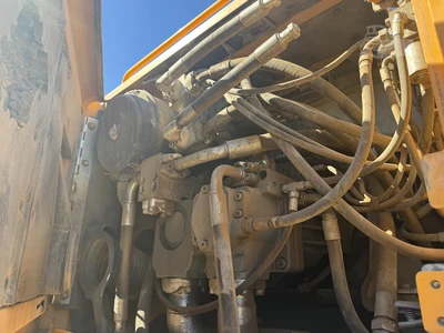 Used 2015 LIEBHERR R956 Crawler Excavators California US | Mittry Construction #1363461