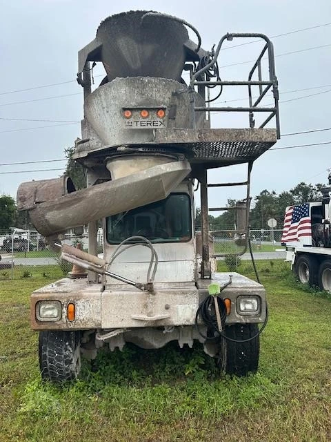 Used 2007 ADVANCE FD3000 Concrete Mixer Trucks Florida US | Big D Heavy Equipment #1556991