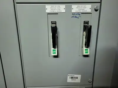 Dual 15A Circuit Breaker MCC Bucket