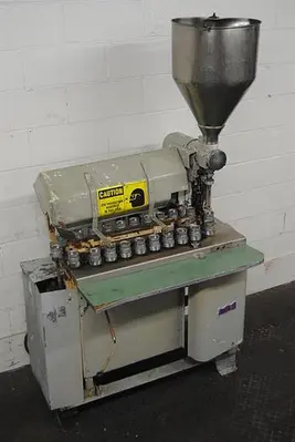 Arenco model GAB Metal Tube Filler & Sealer - Reconditioned and set for one size tube