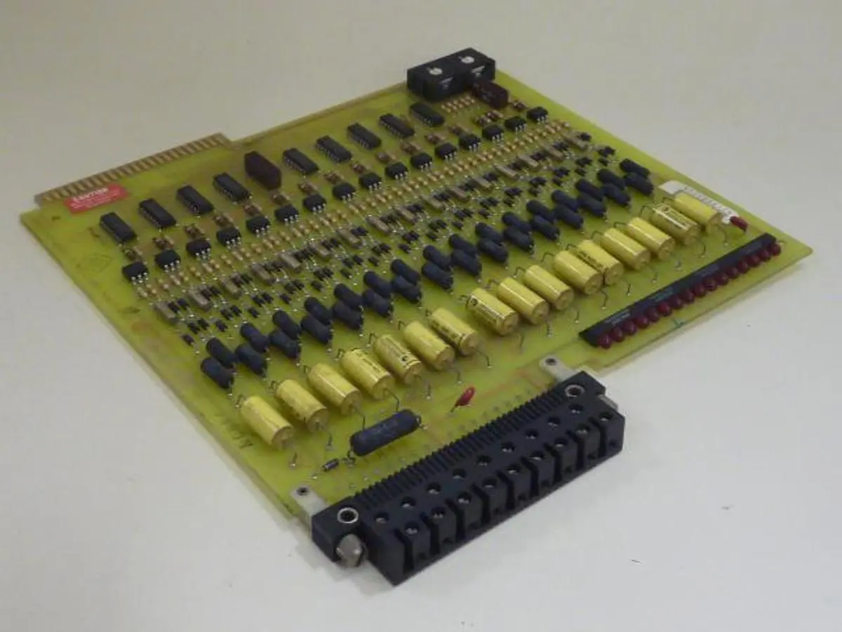 USED CINCINNATI MILACRON 3-531-3564A