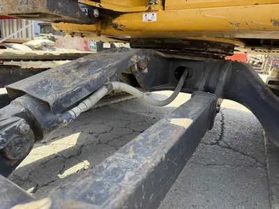 USED 2016 JOHN DEERE 35G