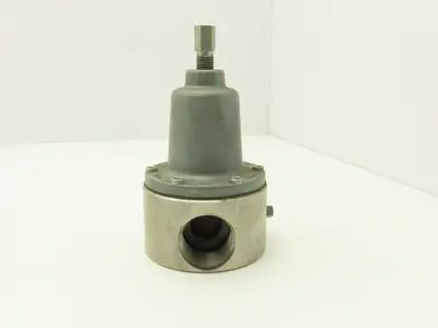 Graco 208-997 Low Pressure Corrosion Resistant Back Pressure Regulator w/Gauge