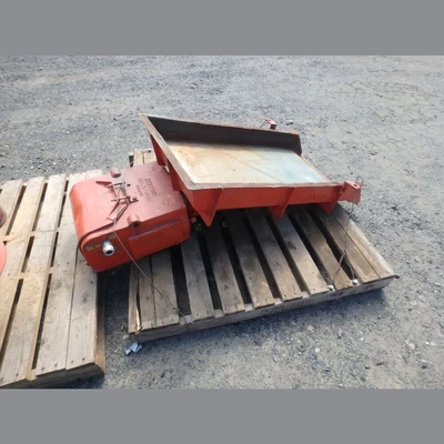 Syntron 24 in. x 42 in. Vibrating Feeder