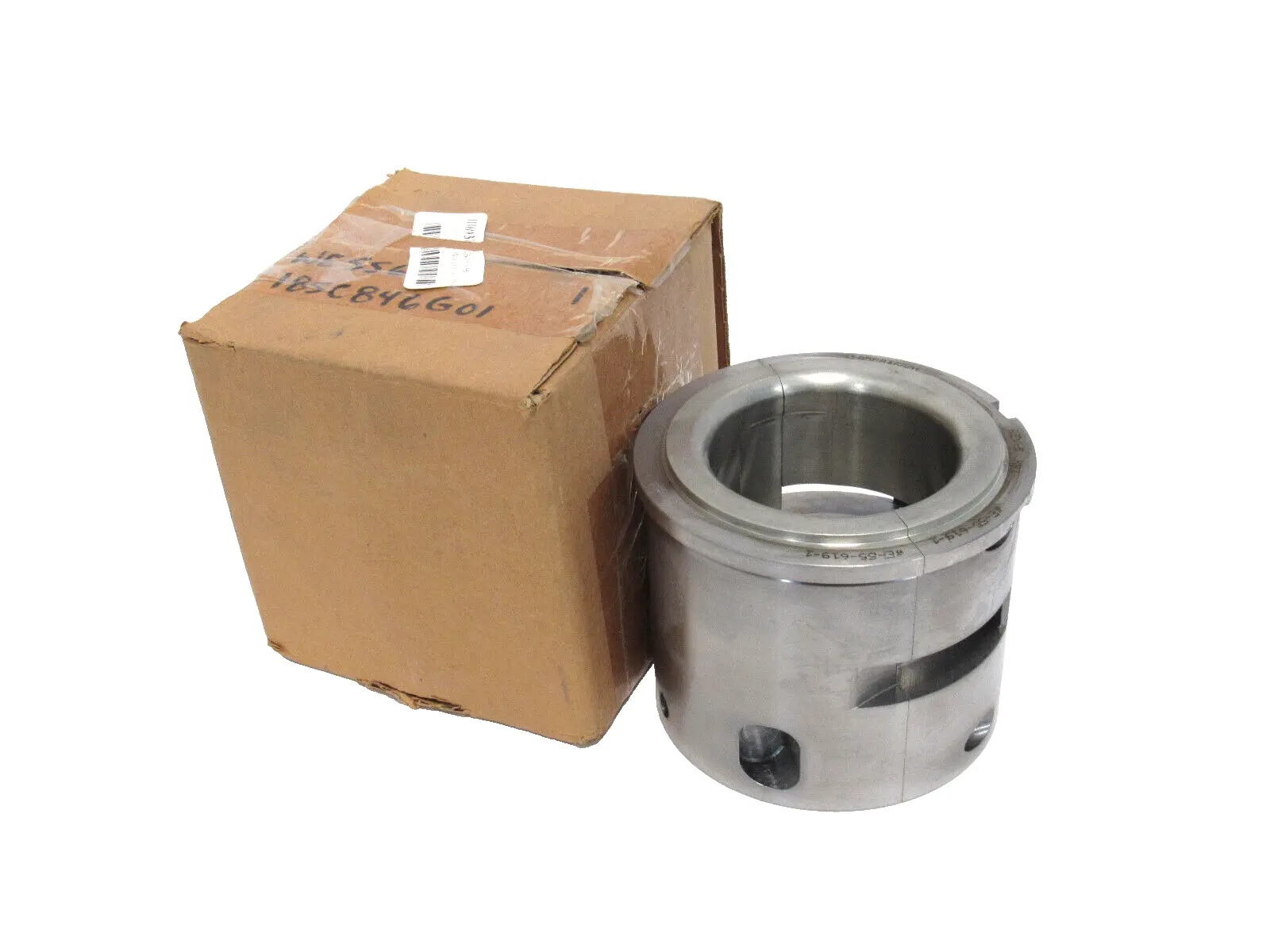 NEW 185C846G01 BEARING SLEEVE
