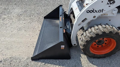USED 1999 BOBCAT 773G