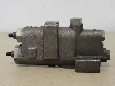 Hydraulic Valve 7F167