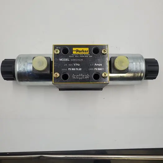 New | in-Stock PARKER PARKER D3W1CNJW DIRECTIONAL CONTROL VALVE Pump & Valve Parts | ND Industrial Surplus #1218172