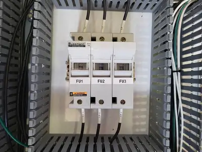 USED THERMON THERMON TC-202A-SSR30X-120-X-XXX-DCALH1
