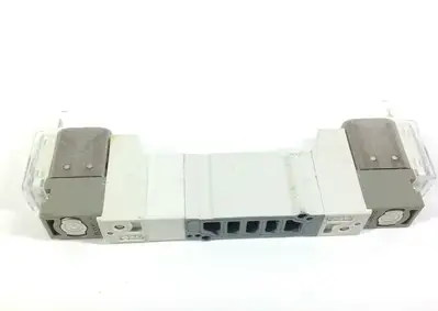 Used SMC DOUBLE SOLENOID VALVE Solenoid Valves | Maverick Industrial Sales #1115795