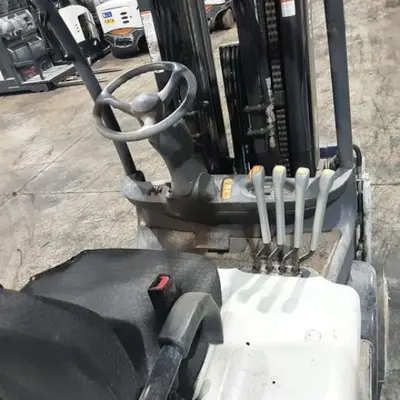 USED 2019 CROWN FC5245-50