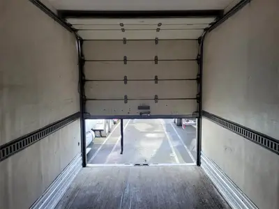 USED 2007 PETERBILT 335