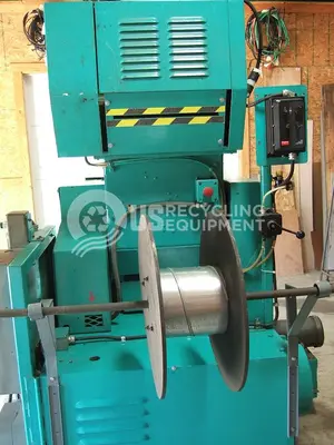 USED CUMBERLAND 484 - 30 HP GRANULATOR