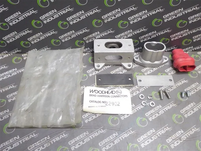 Brad Harrison Woodhead 22902 Red Connector and Cast Receptacle New