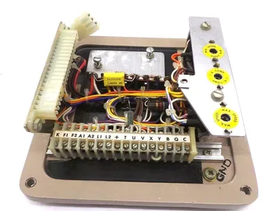 USED ULTRACON JC075 CONTROL CHASSIS