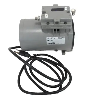 USED THOMAS 617CA22 VACUUM PUMP