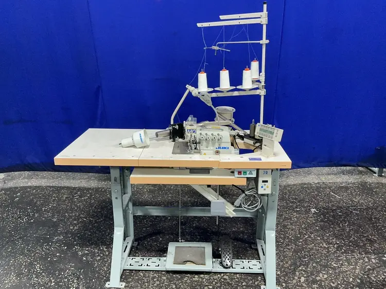 Used JUKI MO6814S Sewing Equipment Ohio US | HGR 24 #1345178