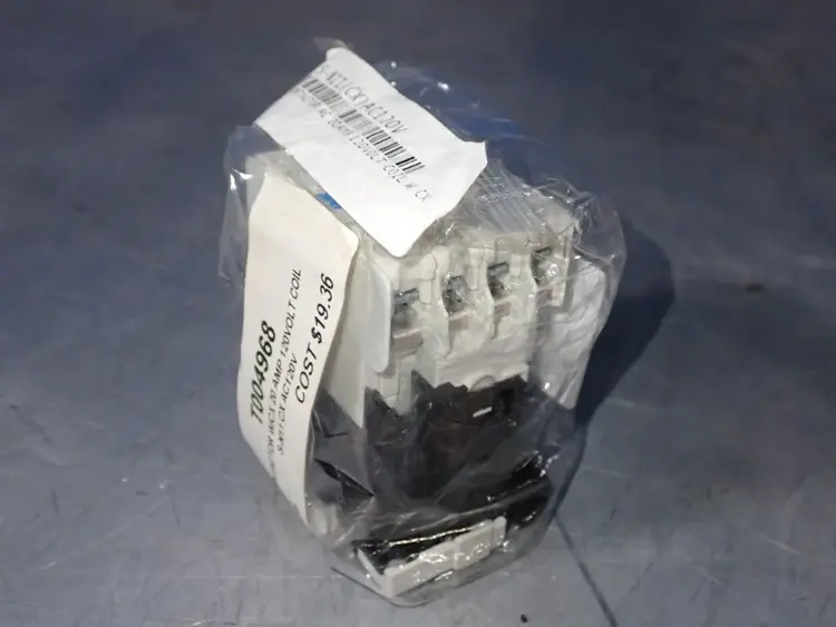 New | in-Stock MITSUBISHI SN11 PLC Contactors | HGR 24 #752712