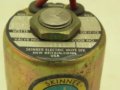 Honeywell Skinner V10L2260 Solenoid Valve 3-Way 120V 1000 PSI