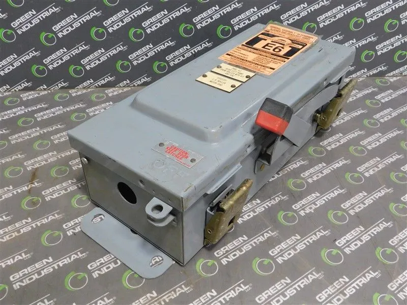 Square D HU361AWKEI Safety Switch Series E1 30A 600VAC/DC Type 3,3R,12 Encl Used