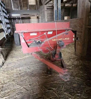 NEW HOLLAND 165 Manure Spreaders | Iron Listing (11)