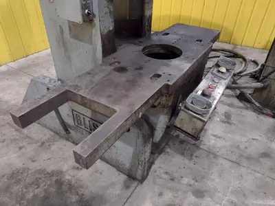 60 TON BLISS MODEL #C-60 OBI STAMPING PUNCH PRESS 8" STROKE: STOCK #23462