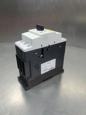 Used Siemens 3RV1031-4EA10 Circuit Breaker w/2 Accessory Modules Circuit Breakers South Carolina US | Palmetto Automation #1150373