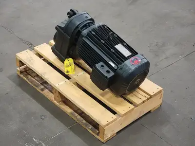 NEW SEW-EURODRIVE FA57/G DRE132M4