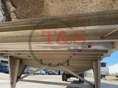 Used 2019 EBY _UNKNOWN_ Livestock Trailers Illinois US | T&S Trailer Pool #1509349