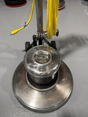 Advance Pacesetter 20 HD Low-Speed Scrubber Refurbished