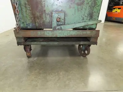 Self Dumping Hopper 1/2 Yd Capacity Heavy Duty Steel Casters 52x38x41"