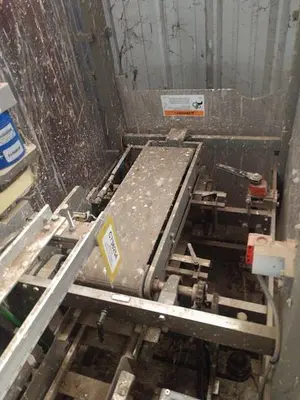 USED 2008 DOUGLAS INVEX