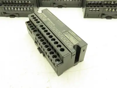 Mitsubishi AJ65SBTB1-16D Remote Digital Input 16 Point 24VDC MELSEC-A Lot of 9