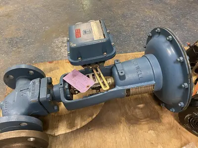 New | in-Stock HONEYWELL 859105-1D20-1A1-19-PDE1-AAA Solenoid Valves Ohio US | Surplus Asset Holdings #1226252