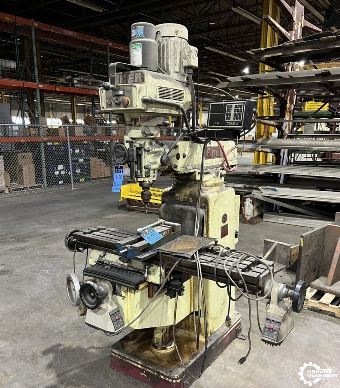 3HP ACER "EVS-3K E-MILL" VERTICAL MILL w/SWI DIGITAL READOUTS - POWER LONGITUDINAL CROSS & VERTICAL TABLE FEEDS - KURT VISE - 10” x 50” TABLE