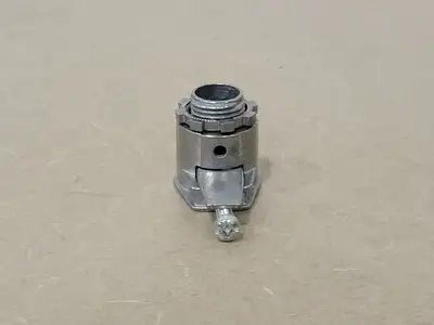 NEW THOMAS & BETTS CI-71