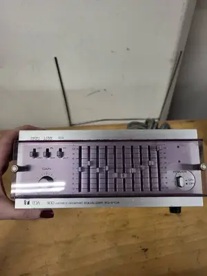 TOA 900 Series Graphic Equalizer EQ-910A