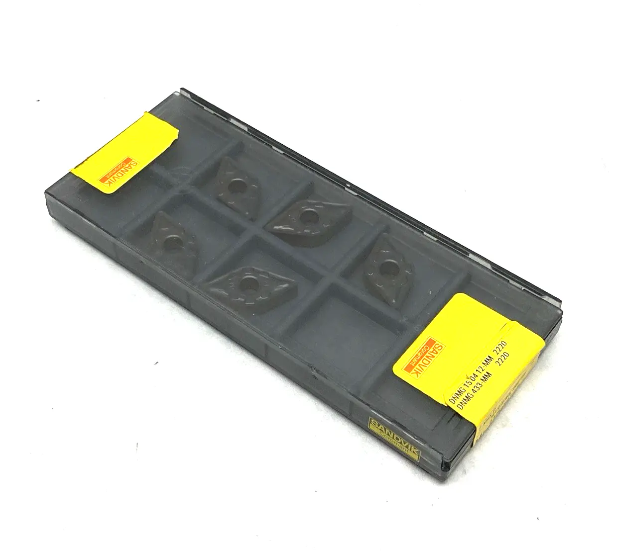 USED SANDVIK COROMANT T-MAX® P TURNING INSERT DNMG 15 04 12-MM 2220