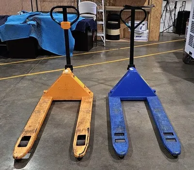 Used Global Industries #5000 Pallet Jacks Oregon US | RTR Services #1538057