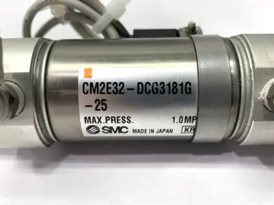 USED SMC CM2E32-DCG3181G-25